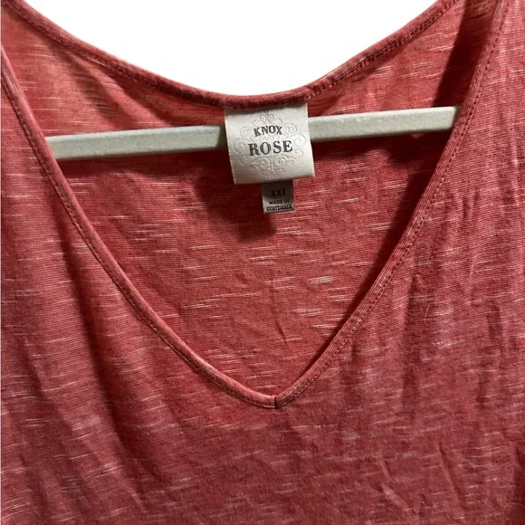 Knox Rose Red Short Sleeve Asyemtrical Top size XXL - Picture 2 of 2